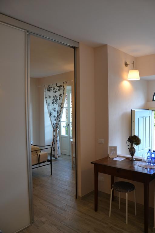 B&B Le Darsene 카노비오 객실 사진